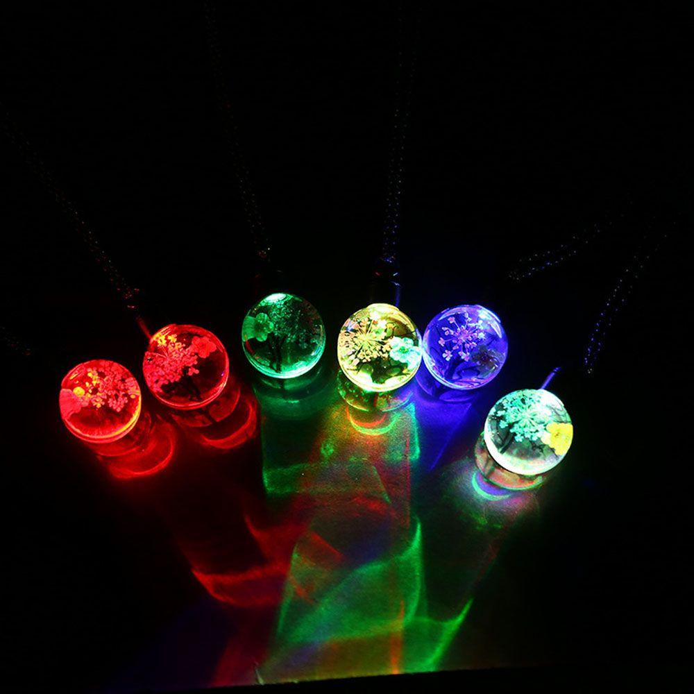Vòng cổ Mặt Đá Có Đèn LED Phát Sáng
