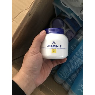 Kem Vitamin E Aron Thái Lan dưỡng ẩm 21
