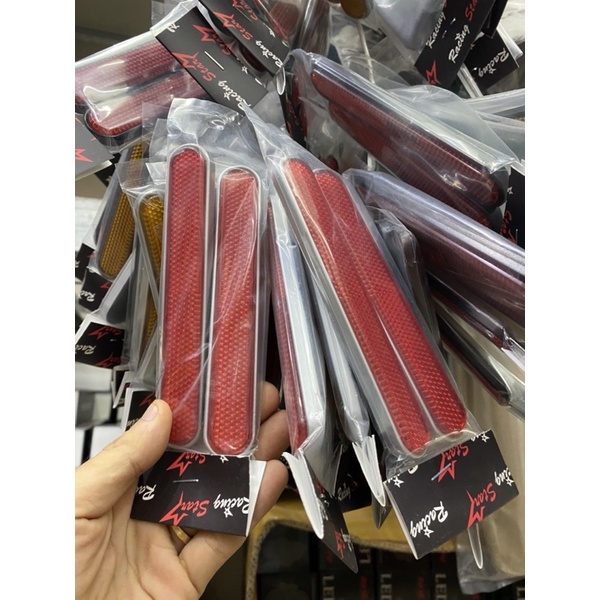 Mắt mèo phản Quang dán phuộc xe máy và nhiều vị trí ( giá 1 đôi)