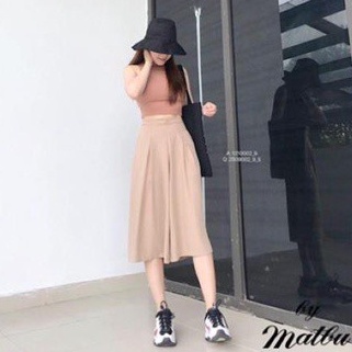 Quần ống rộng lửng nữ suông xếp ly giả váy cạp lưng cao màu đen kem - Vải Đũi - mặc dài qua gối ở nhà thể thao
