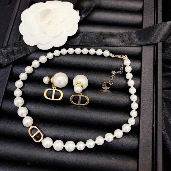 Set dây chuyền khuyên tai vòng tay ngọc thương hiệu sang chảnh cho nữ