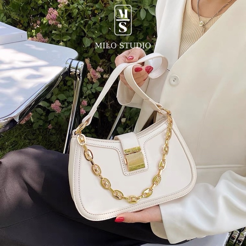 Túi kẹp nách dây xích khoá vuông phong cách hàn quốc hot trend 2021