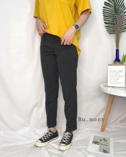 Quần baggy kẻ sọc