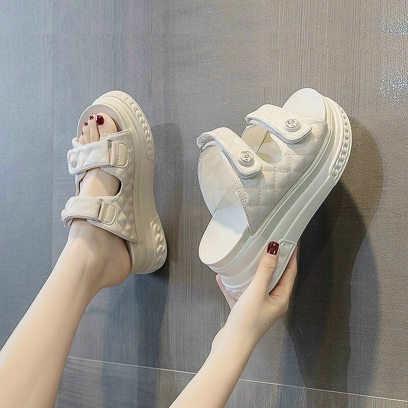 Dép nữ 2 quai khuy tròn độn đế 7cm