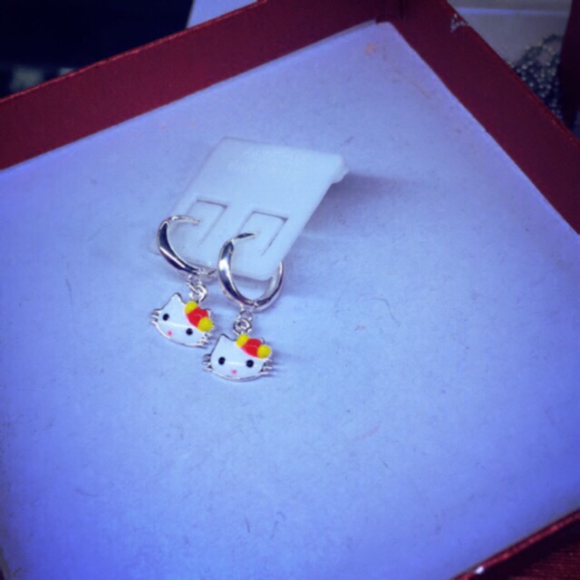 Khuyên tai Nmj mèo Kitty thiên nga