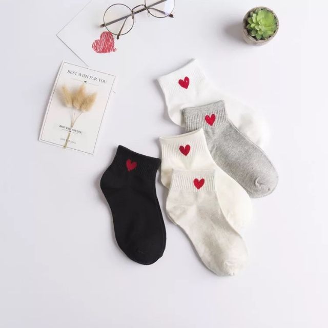 Sét 5 đôi tất nữ, tất tim, tất cổ ngắn