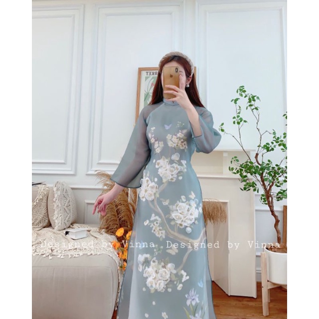 Áo dài cách tân tơ Xanh Ngọc Đào với hoạ tiết kết đính sang trọng nổi bật tiểu thư dành cho sự kiện đi chơi chụp ảnh