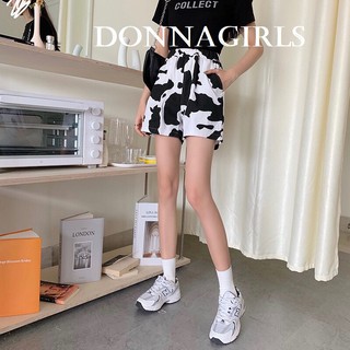 Quần short  bò sữa nữ ngắn ngang đùi hình bò sữa cực rộng rãi thoáng mát