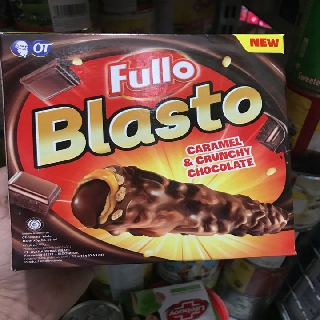 Bánh quế Fullo Blasto socola 225g (15 Thanh x 15g)