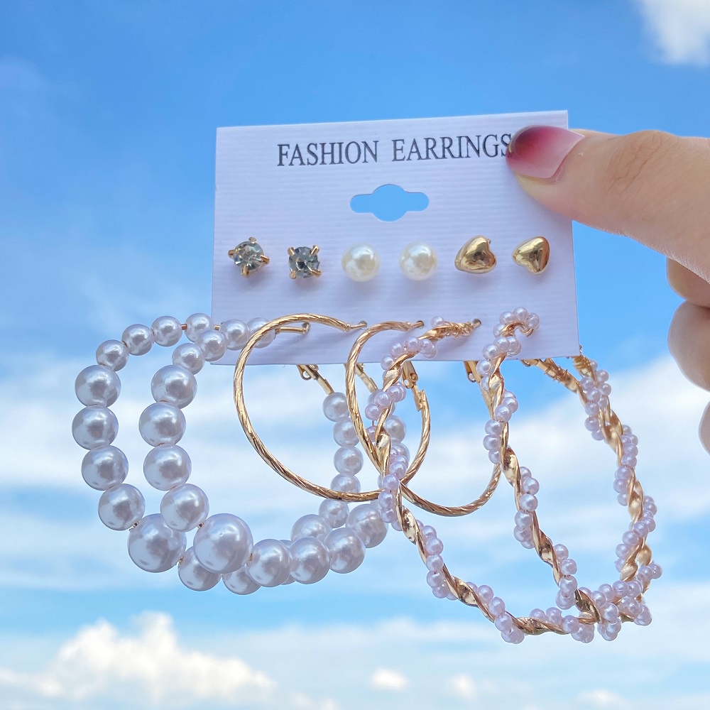 iF YOU Set bông tai hình bướm đính ngọc trai nhân tạo thời trang