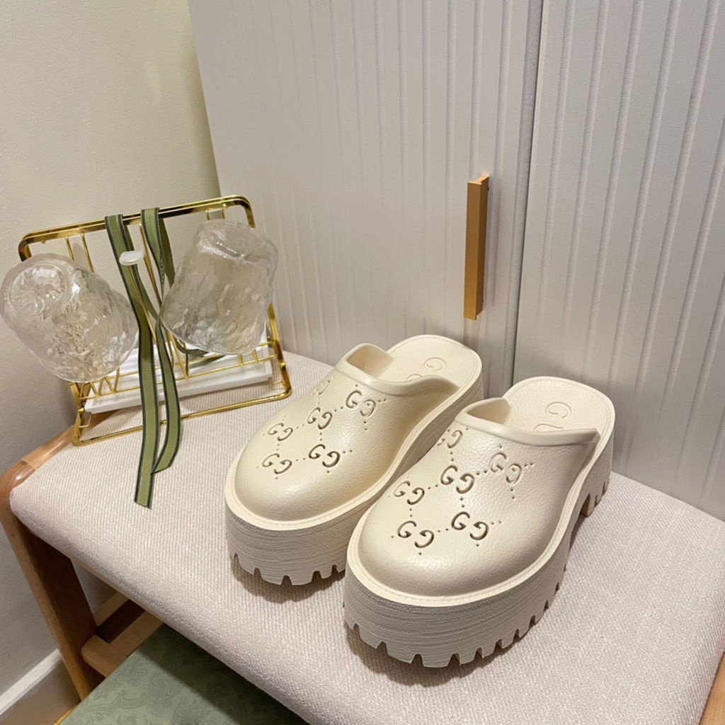 Giày Gucci Đục Lỗ Chính Hãng Chất Lượng Cao Cho Nữ Tỉ Lệ 1: 1