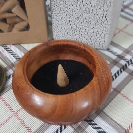 Lư Xông Trầm - Long Phụng