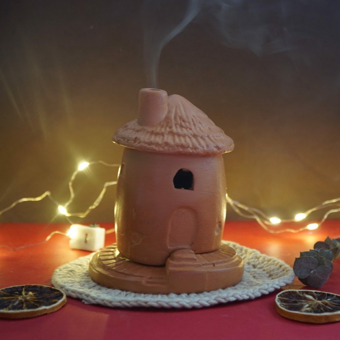 Đốt Trầm Hình Ngôi Nhà - TH08