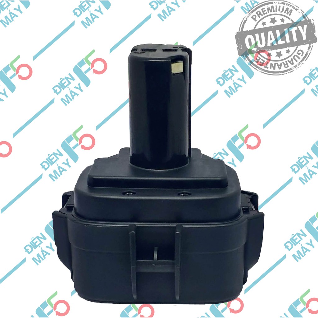 DMF5 Vỏ pin Makita 12V Ni-Mh, vỏ mới 100% có ốc vặn dễ tháo lắp.