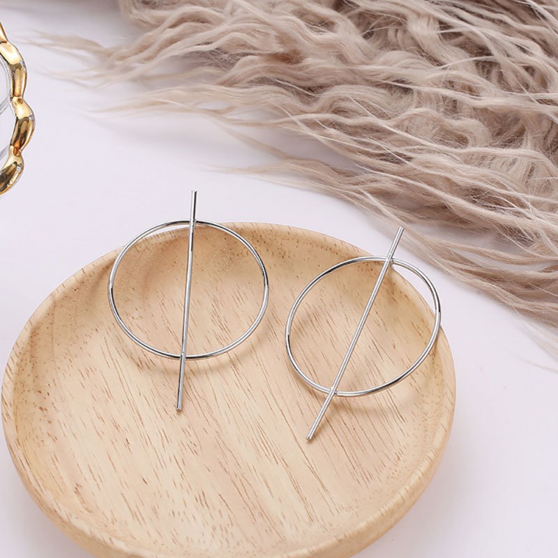Cặp bông tai khoen tròn đơn giản cho nữ