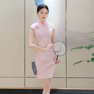 [Có sẵn] Sườn xám Hồng phối ren, cách tân Trung Quốc