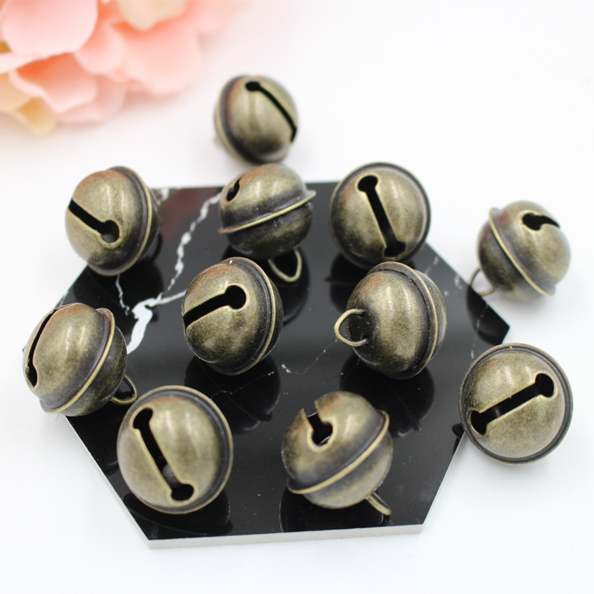 Chuông gắn vòng cổ thú cưng màu sắc ngọt ngào kích cỡ 22mm