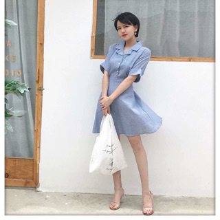 Đầm sơ mi cổ vest form xoè