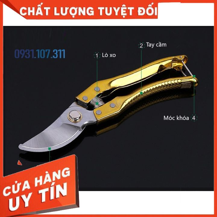 Kéo cắt cành tay cầm vẩy cá. Kéo cắt cành phổ biến chuyên dụng cho nhà vườn. Dụng cụ làm vườn hiệu quả và thiết thực.