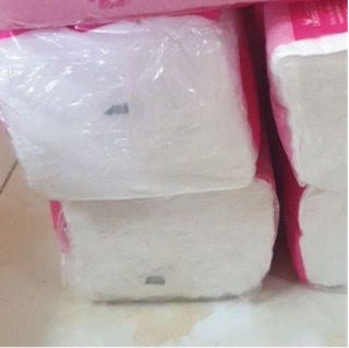 Giấy rút lụa 300 tờ 2 lớp