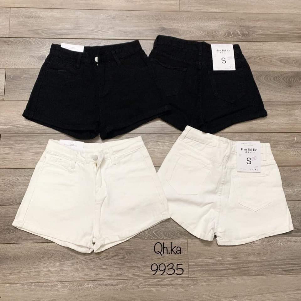 Quần short bò Mango hai màu đen trắng