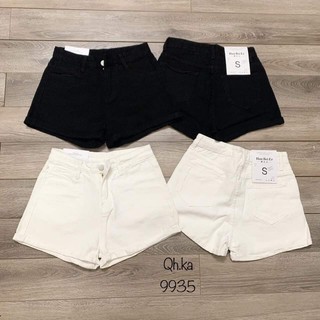 Quần short bò Mango hai màu đen trắng