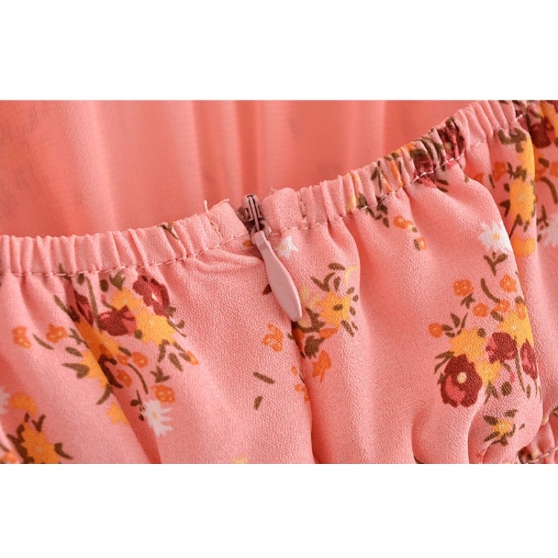 Váy đầm mini hoa nhí màu hồng hai dây