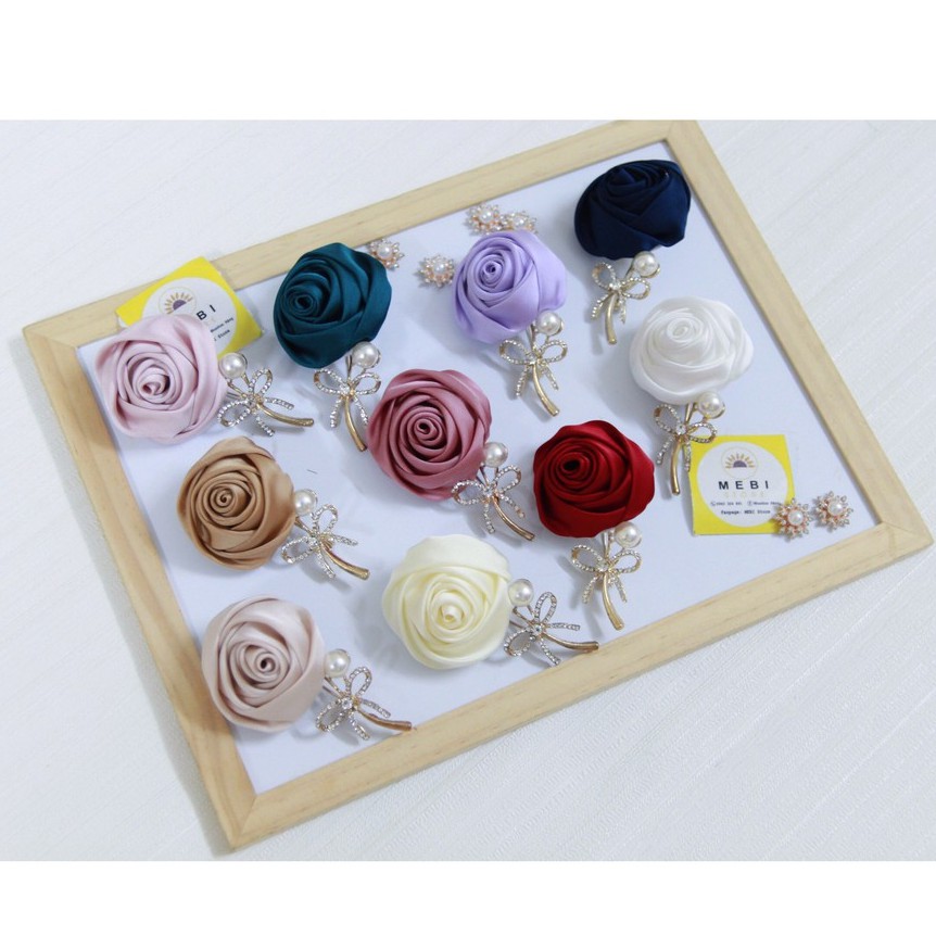 (Ảnh thật 100% Tặng hộp quà) - Hoa cài áo handmde mẫu hồng cuộn cành kim loại nơ kim liền siêu xinh (NO BOX)