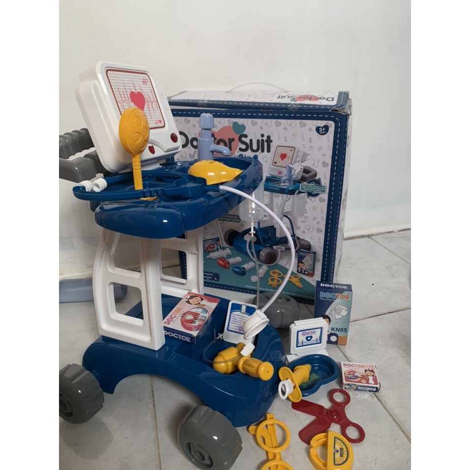 xe đẩy bàn làm việc bác sĩ hiệu ứng vòi nước rửa tay, máy đo nhịp tim sáng đèn âm thanh