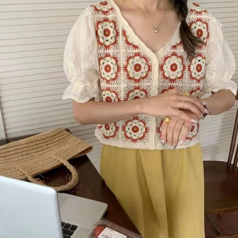 Brroa Áo Croptop Ngắn Tay Cổ Chữ V Họa Tiết Thêu Hoa Nhiều Màu Phong Cách Vintage Pháp Cho Nữ