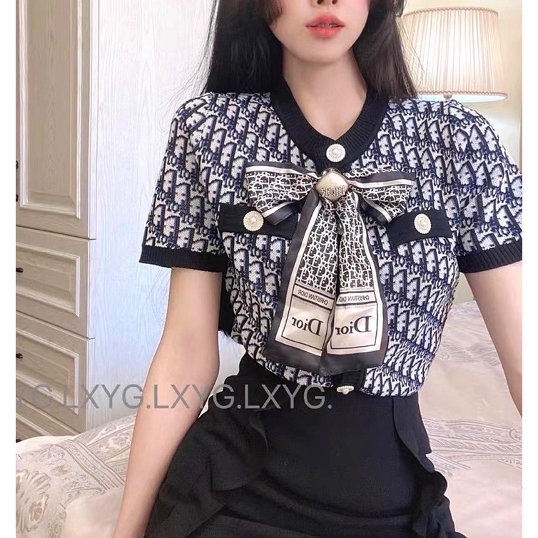 Áo len mỏng cộc tay kèm nơ, Áo len mongtoghi ngắn tay in chữ AL9803 - NhiNhi Shop