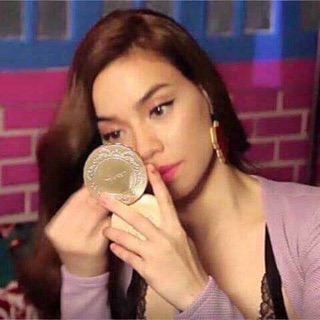 Phấn canmake