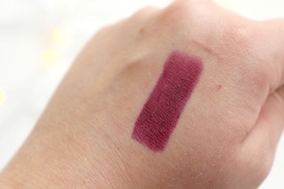 Son Charlotte Tilbury Glastonberry