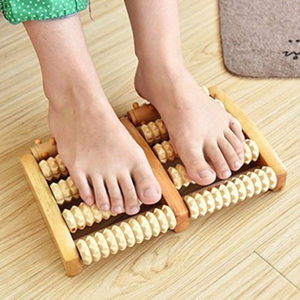 Dụng cụ massage chân bằng gỗ 5 hàng