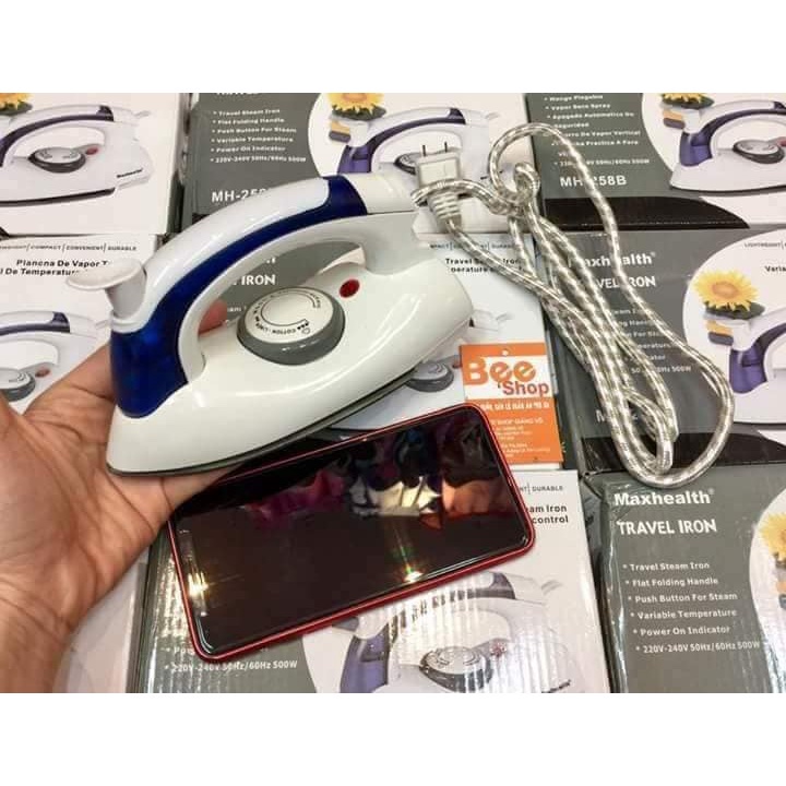 Bàn là ủi mini hơi nước Travel Iron HT258B gấp gọn cầm tay du lịch tiện lợi - T2K Max