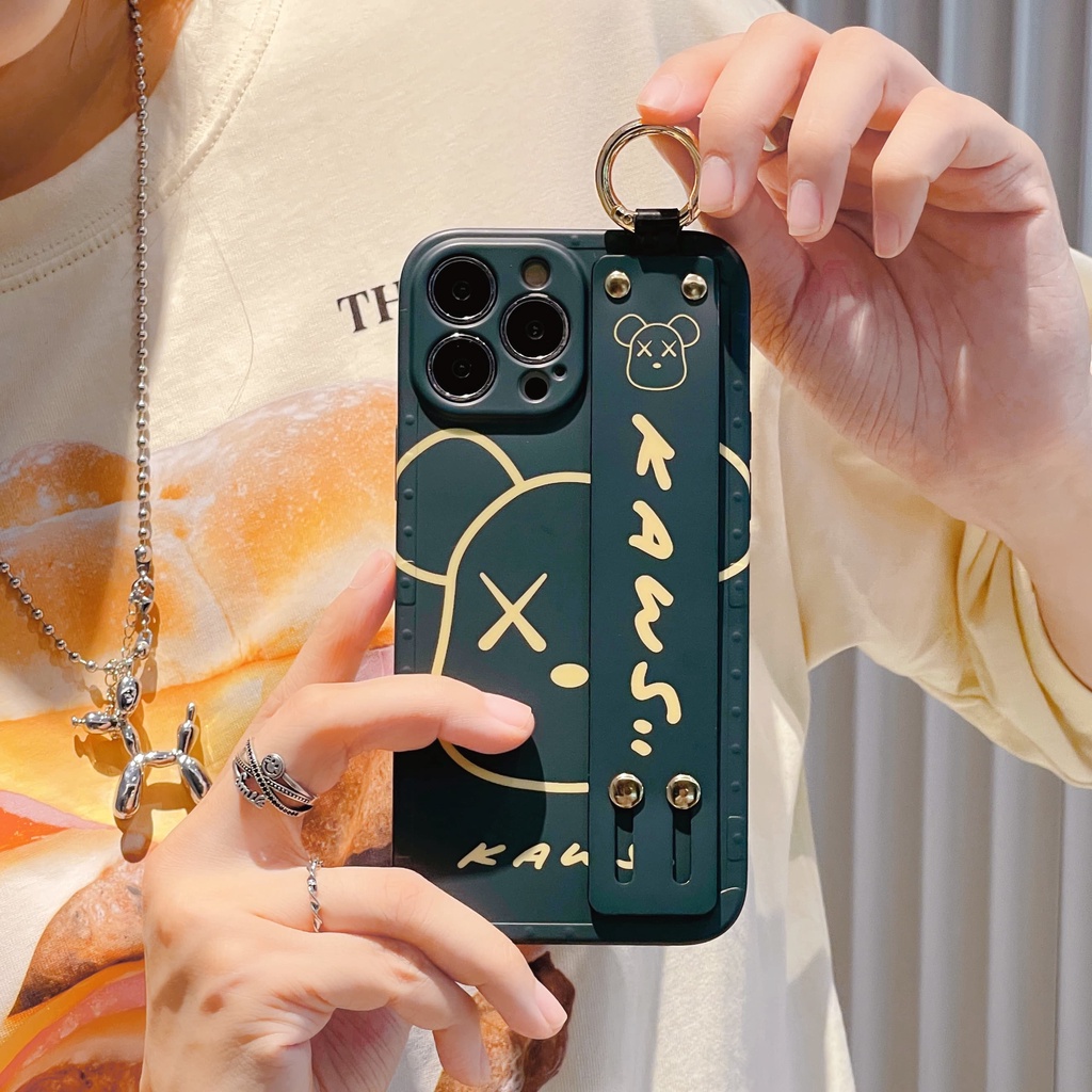 Ốp Điện Thoại In Gấu kaws Sang Trọng Cho iphone 15 Pro Max 14 Pro Max 13 Pro Max i13 13pro 11ProMax i11 iX Xs XR Xs Max 12Pro 12 Pro Max