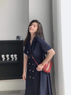 Váy đen có cúc - Hàng đẹp