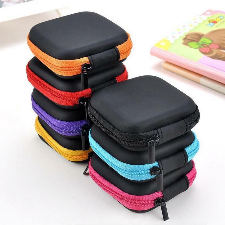 HỘP ĐỰNG TAI NGHE, PHỤ KIỆN HÌNH VUÔNG 88215 SHOP 88
