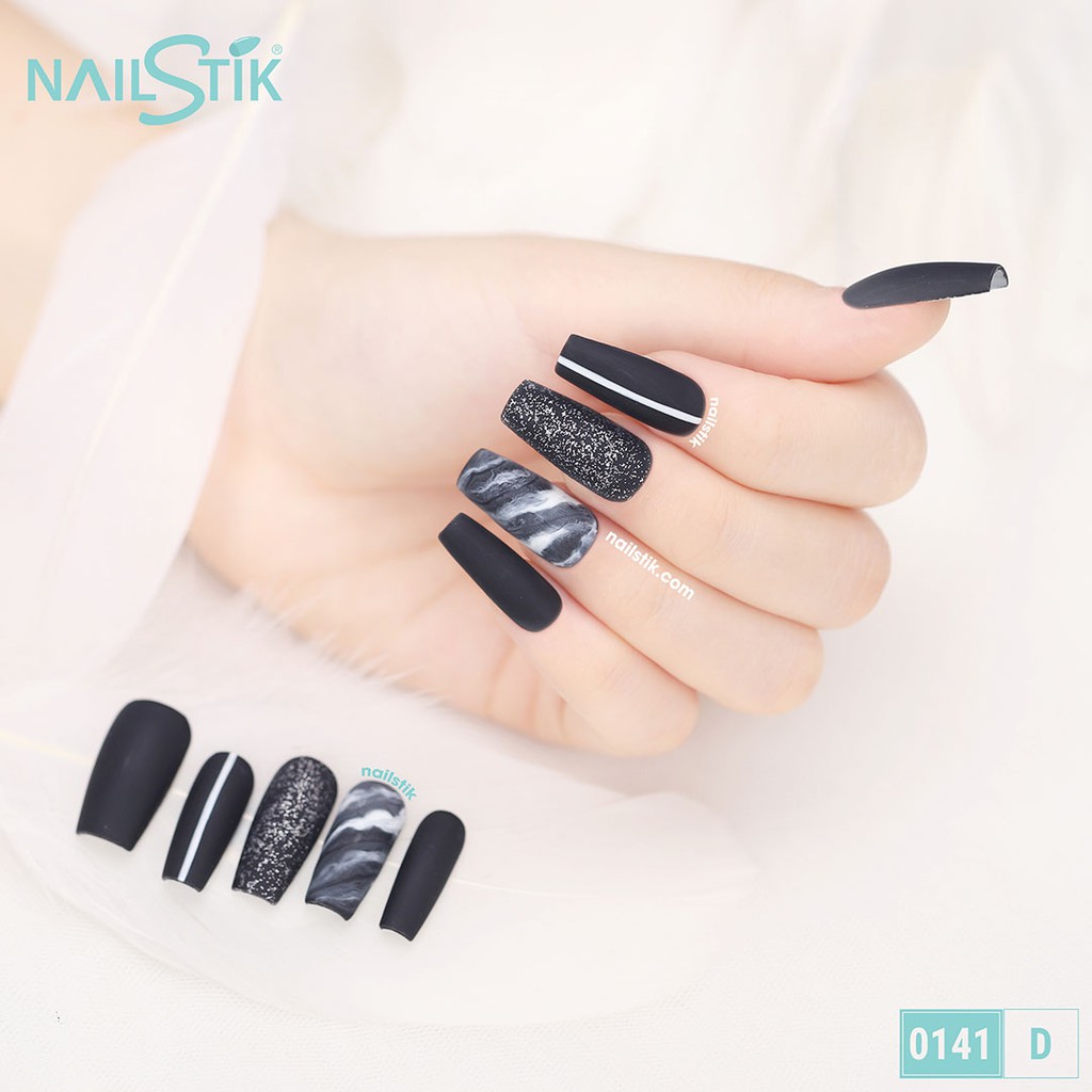 Bộ móng dán Nailstik màu đen, form móng coffin, dài, 141