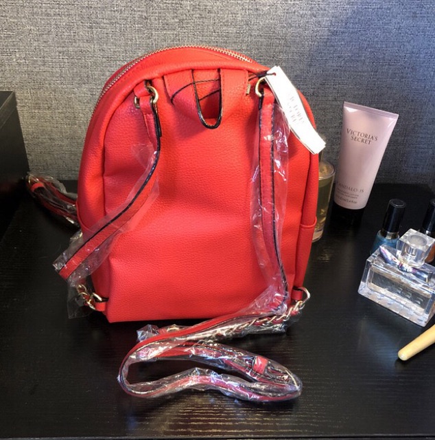 Balo nữ Victoria’s Secret