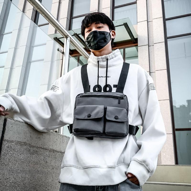 Túi Đeo Trước Ngực Bằng Nylon Màu Đen Phong Cách Hip Hop Đường Phố Cho Nam