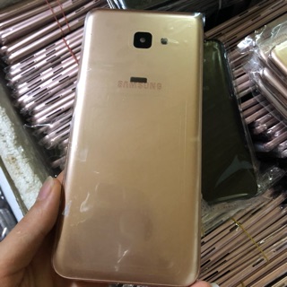 Vỏ điện thoại sam sung j4core vỏ + xương