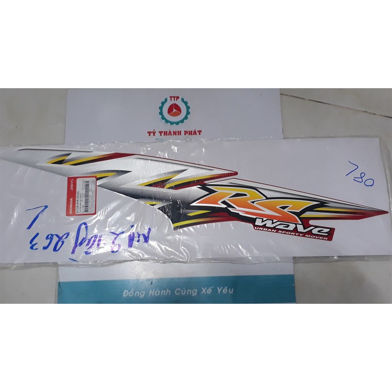 Tem xe RS Đỏ 2008  chính hãng