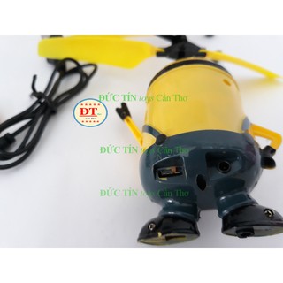 ĐỒ CHƠI MINION BAY CẢM BIẾN