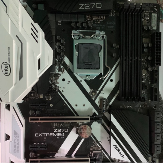 Mainboard Asrock Z270 Extreme 4 có chặn main Zin theo main
