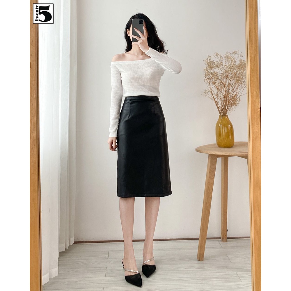 Áo thun kiểu trễ vai nữ dáng ôm tay dài Twentyfive N451