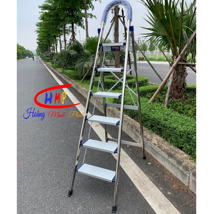 THANG NHÔM GHẾ NHẬT BẢN NINDA 6 BẬC XANH. Bảo hành 2 năm. Chiều cao sử dụng : 147 cm