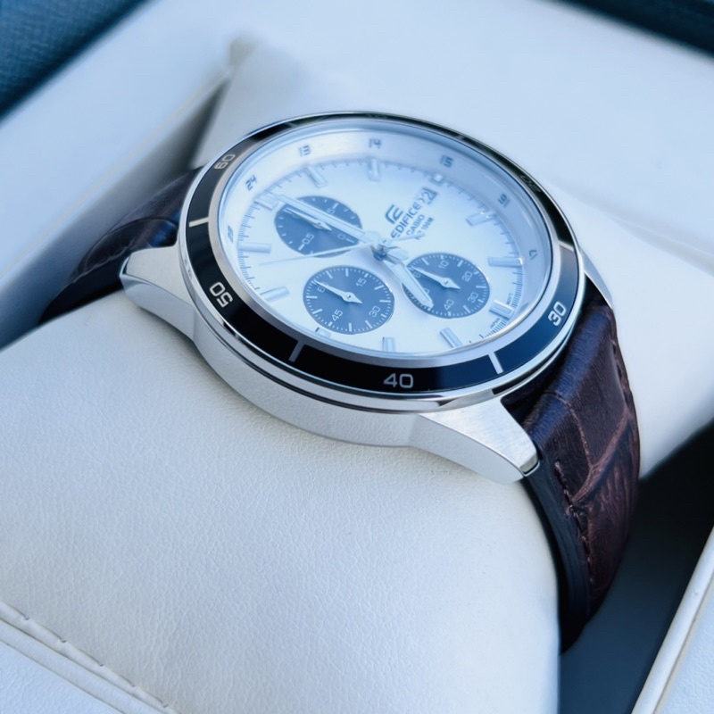 Đồng hồ nam Casio Efr-526L-7a
