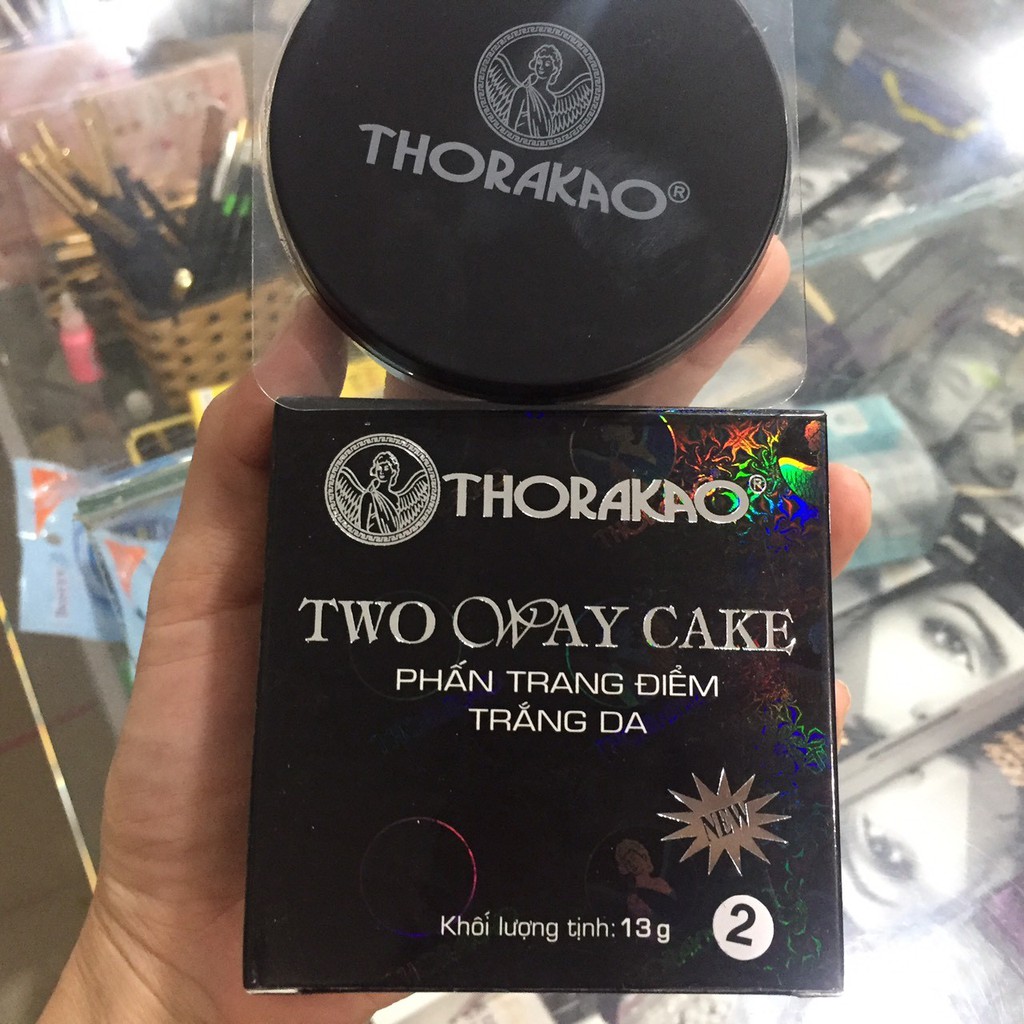 PHẤN TRANG ĐIỂM THORAKAO TRẮNG DA TWO WAY CAKE 13G - SỐ 2