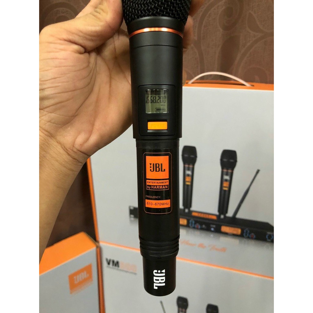 Micro không dây cao cấp JBL VM500 hát nhẹ , chống hú/rít cực tốt , sóng khỏe karaoke gia đình, sân khấu..